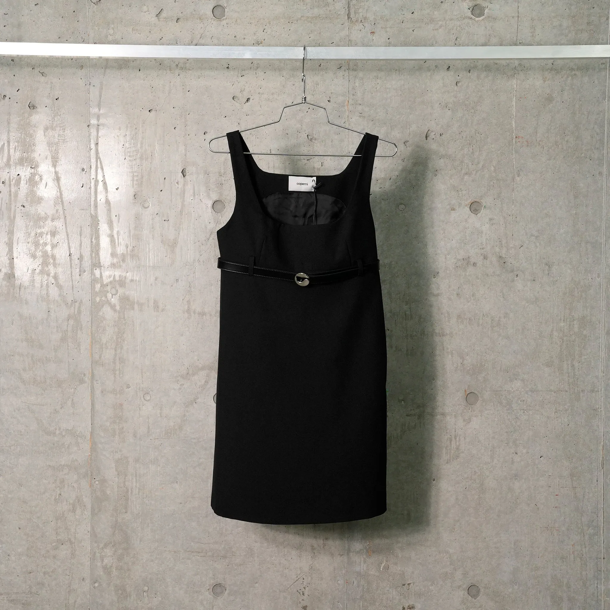 BELTED TAILORED MINI DRESS / BLACK