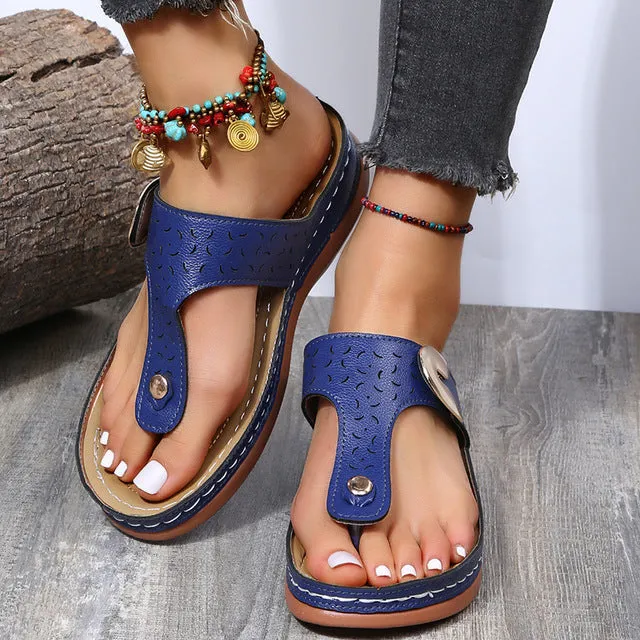 Classic Sandal with Comfortable Support