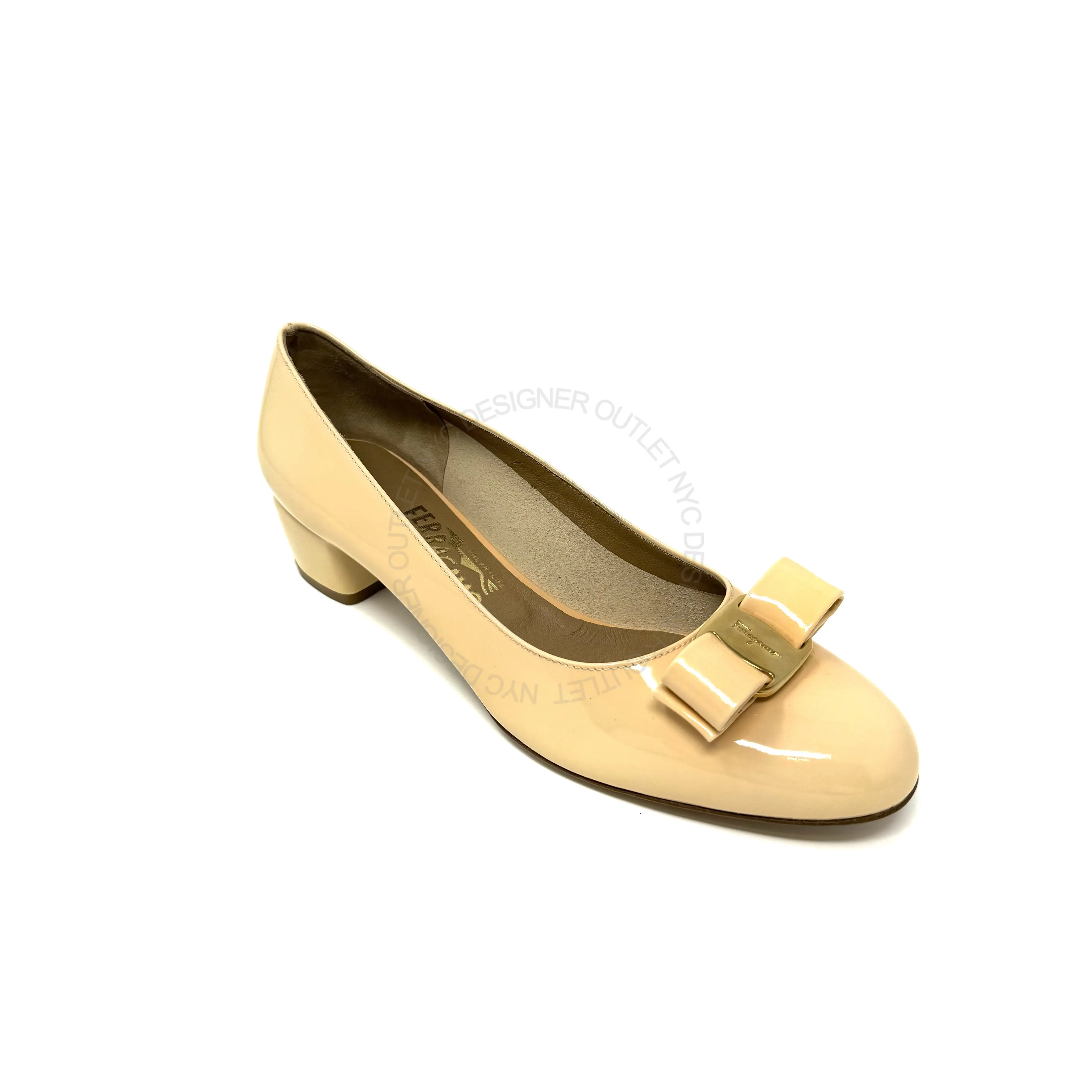 Ferragamo Vara 7 Pumps