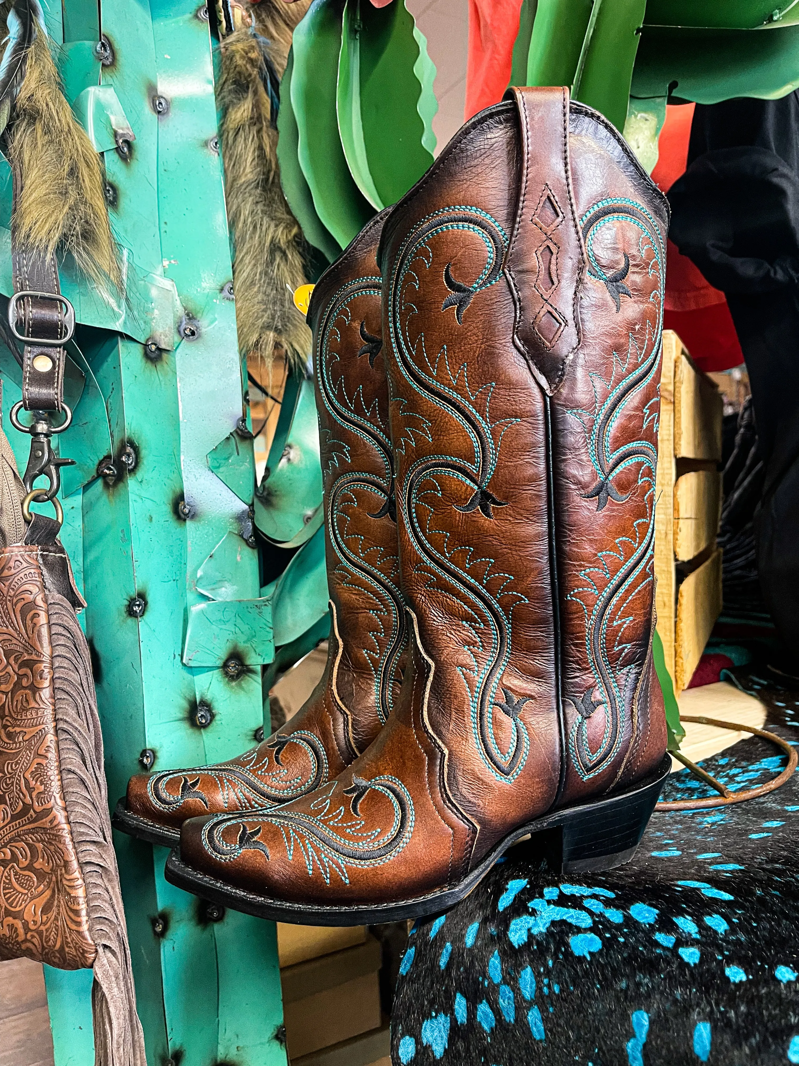 LD Brown Embroidery Corral Boot