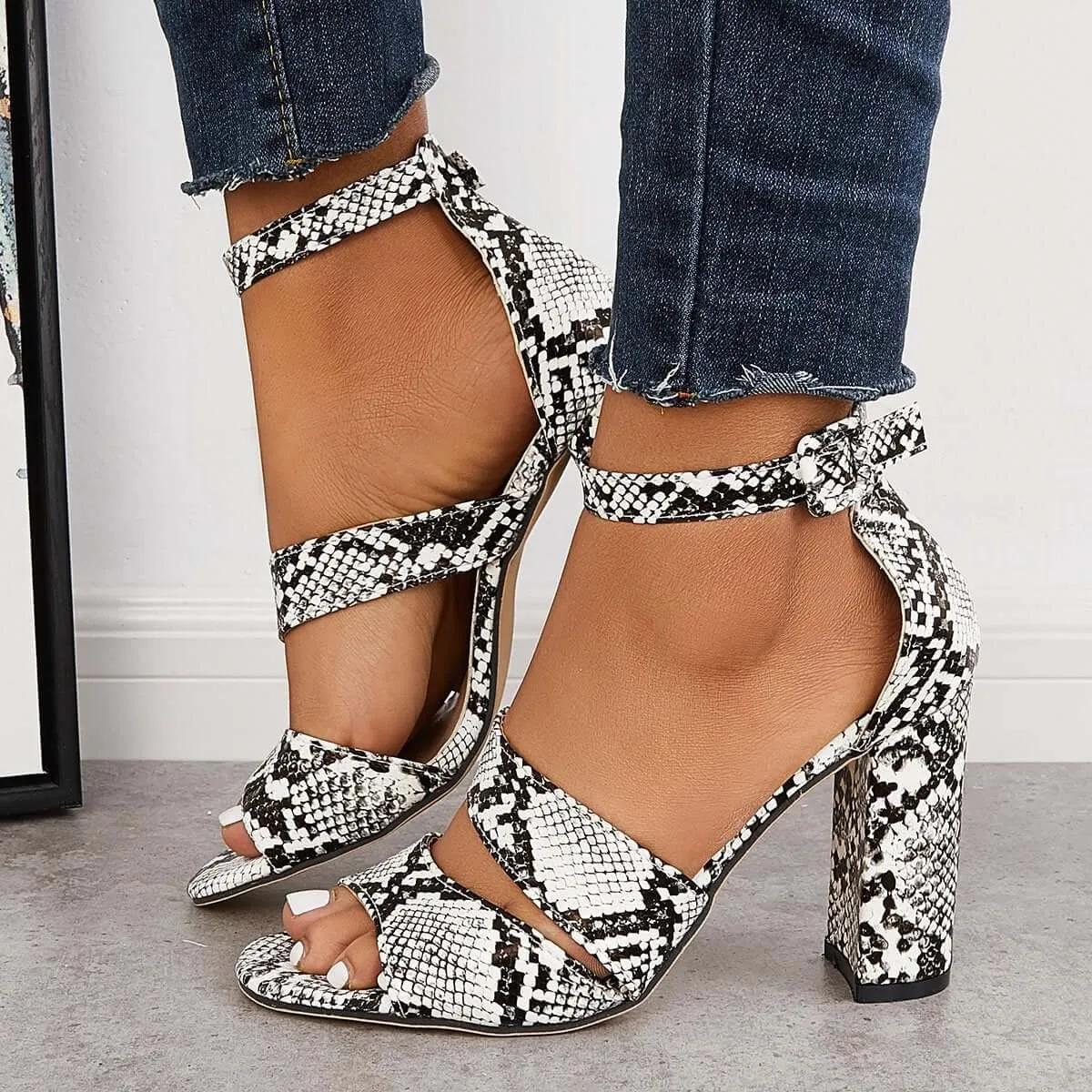 Sohiwoo  Women's Chunky Block High Dress Heels Open Toe Ankle Strap Sandals